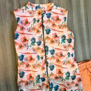 🌟 Sleeveless Floral Suit with Pants 🌟
